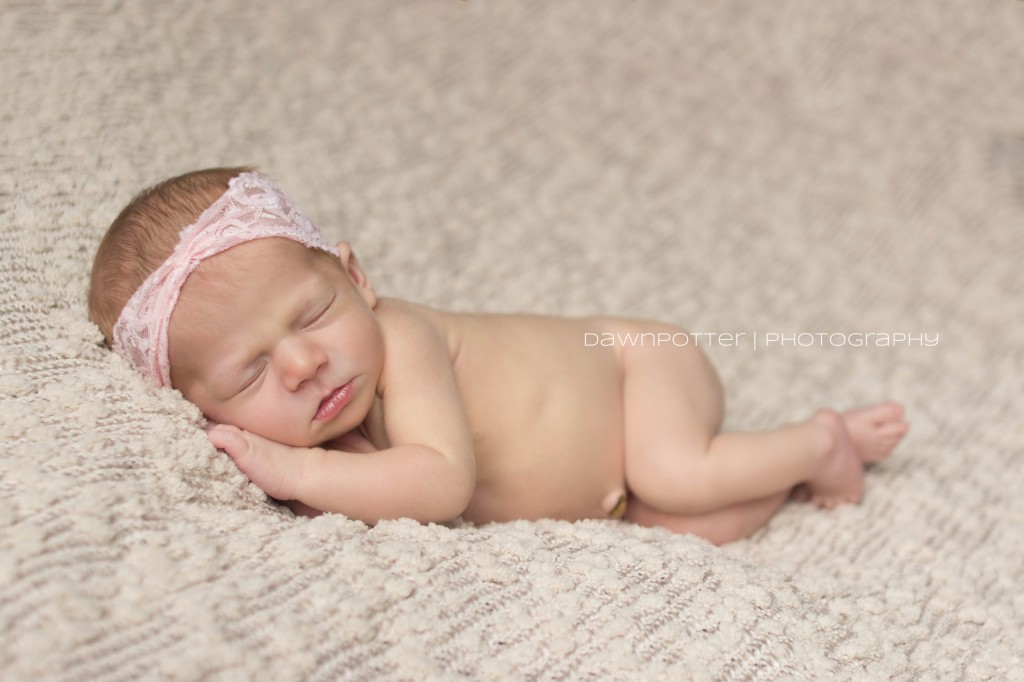Maple Valley newborn photographer