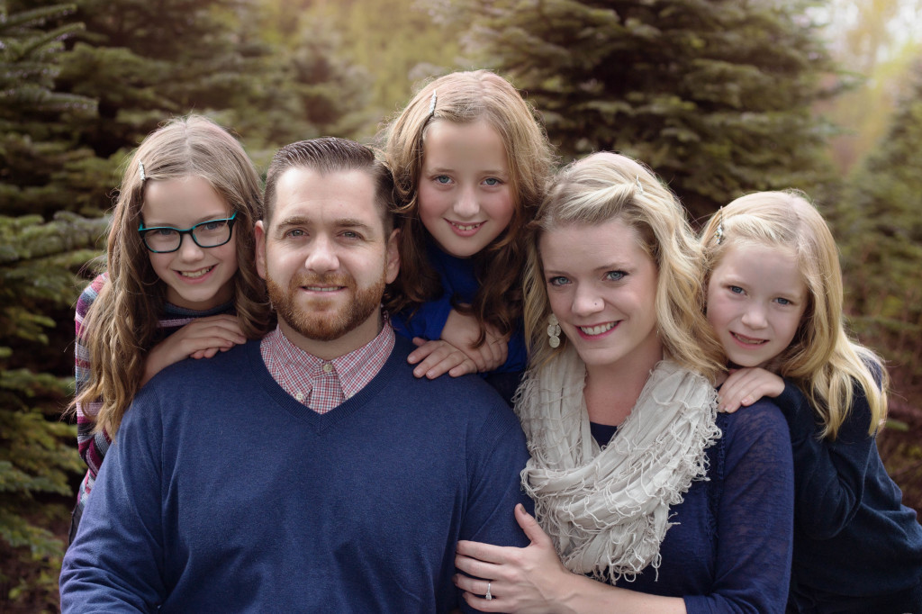 Family of 5 | Seattle newborn photographer