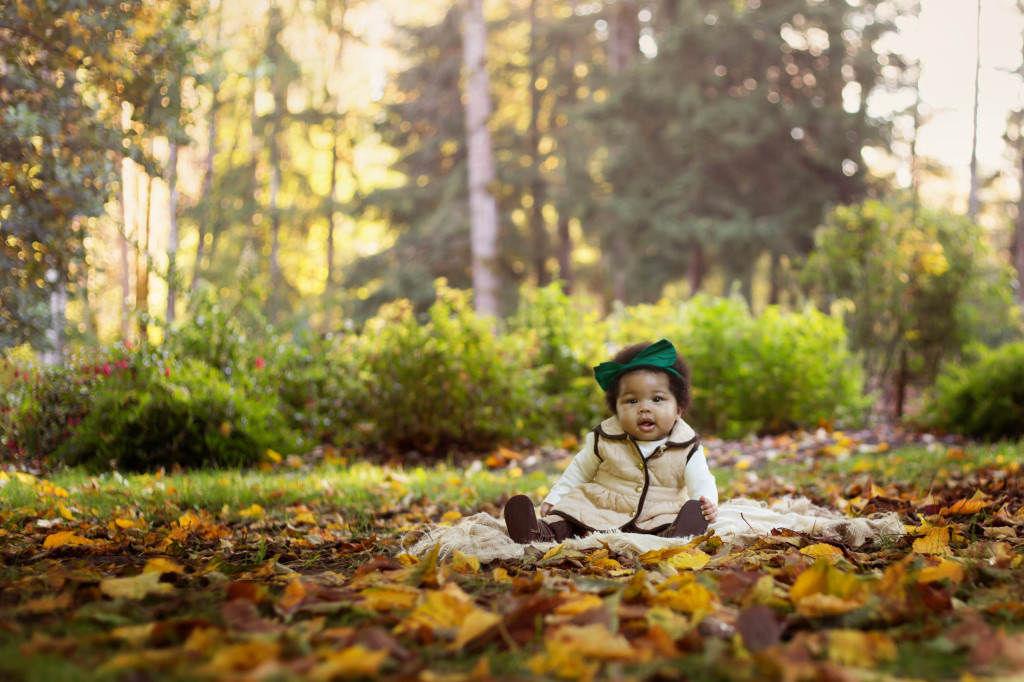 Outdoor Milestone Session | Seattle newborn photographer