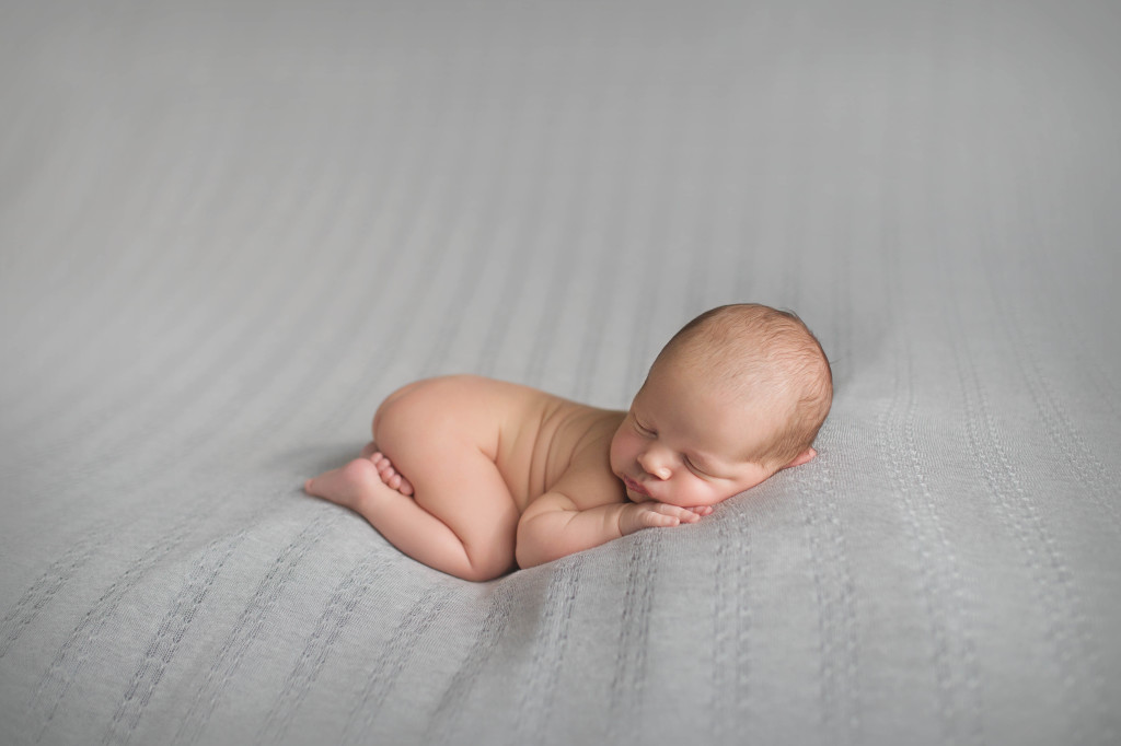 Seattle newborn-baby photographer