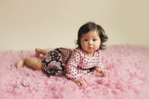 Brown eyed girl | Seattle baby photographer