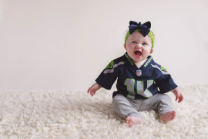 Blue eyes baby girl | Issaquah-Hobart newborn-baby photographer