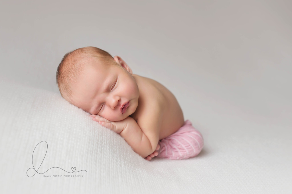 taco pose | sleepy baby girl | issaquah belleuve newborn baby photography
