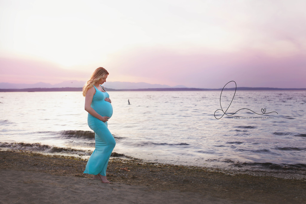 Seattle Newborn Baby Maternity Photographer sunset beach maternity session | seattle newborn baby maternity photographer