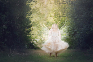 child with fairy wings | Maple Valley children's photographer