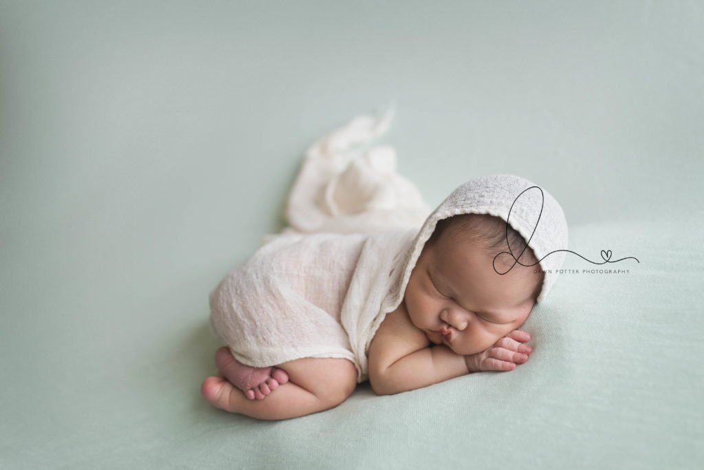 Bellevue newborn session | baby girl tushy pose | Eastside newborn session