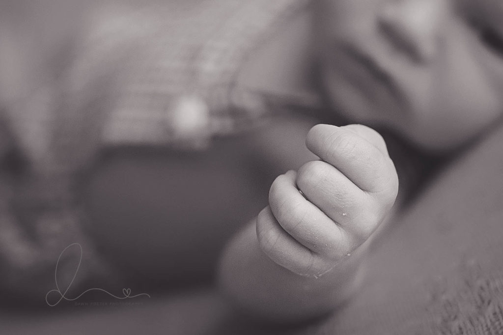 Issaquah newborn session | issaquah baby boy macro detail
