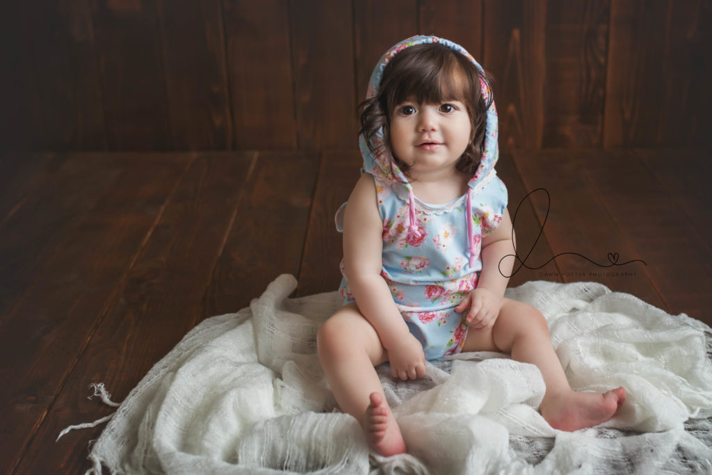 Issaquah Baby Photographer | Issaquah newborn studio | cake smash session