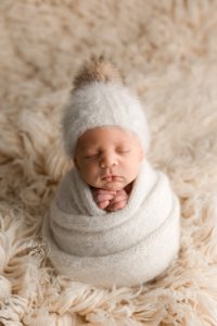newborn photographer kent