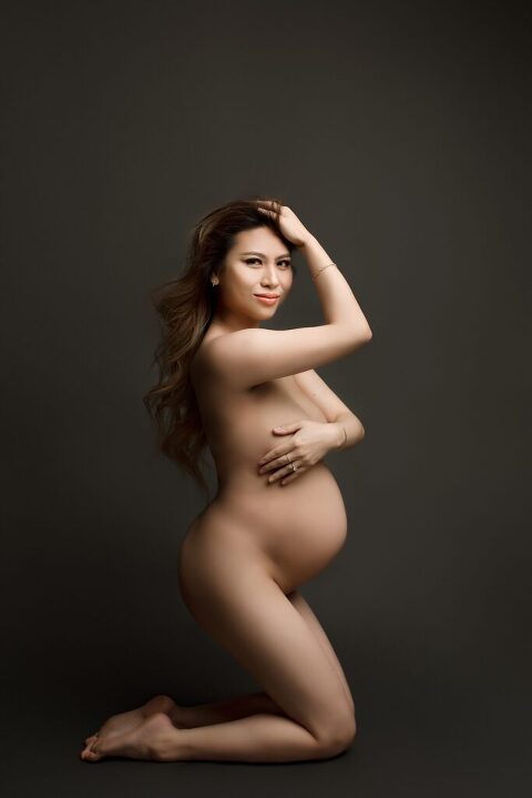 Seattle Studio Maternity Photographer