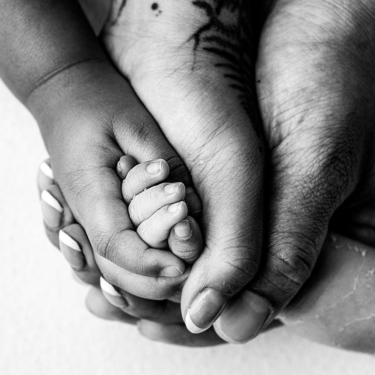 best Seattle newborn photography, newborn portrait studio Tacoma, Renton WA newborn photographer
